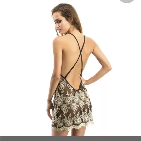 Bluebella Tala Chemise Nightgown - Picture 2 of 8